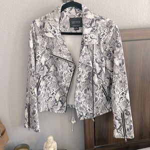 Snake Skin Print light weight jacket- size medium